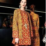 Ткань шелковый жаккард «DOLCE & GABBANA» отрез 3 метра.